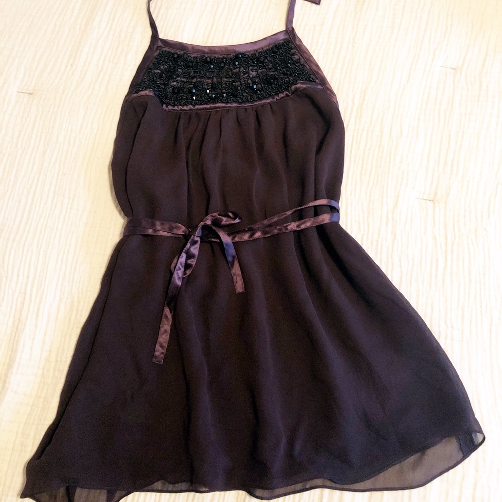 Banana republic plum silk halter top, sz L